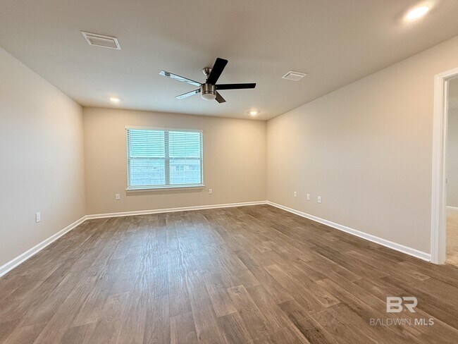 Building Photo - 8164 Irwin Loop