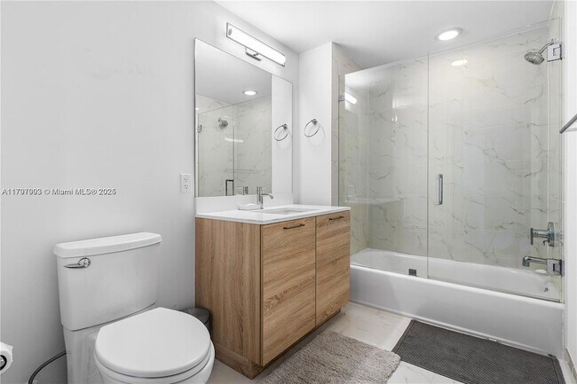 Building Photo - 16385 Biscayne Blvd
