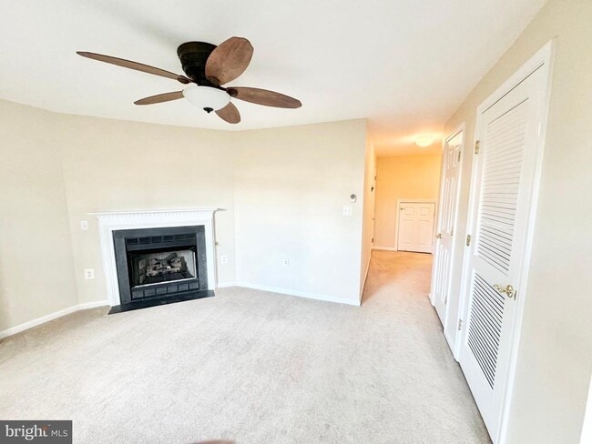 Building Photo - 15239 Brazil Cir