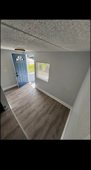 Building Photo - 3719 138th Ave