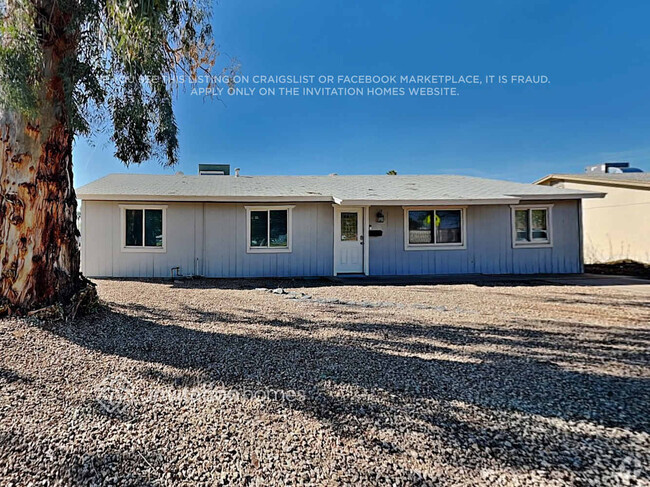 Building Photo - 3715 E Delcoa Dr