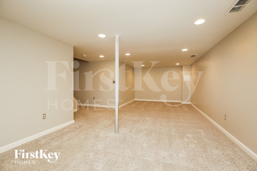 Building Photo - 1011 Wildwood St