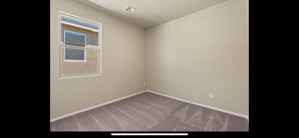 Model pic - 2818 Cambridge Ave NE
