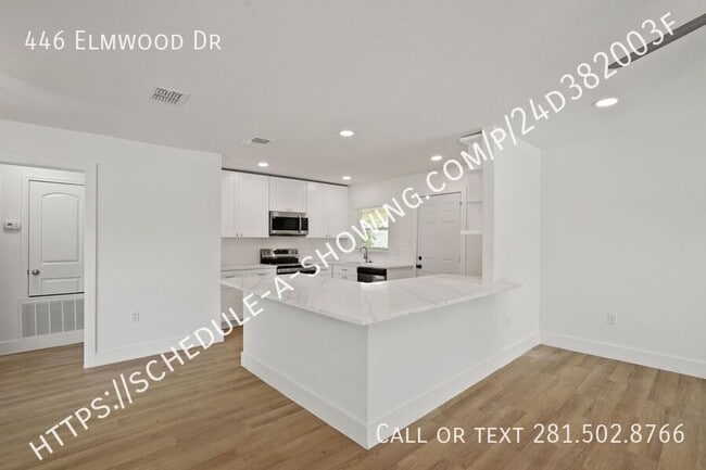 Building Photo - 446 Elmwood Dr