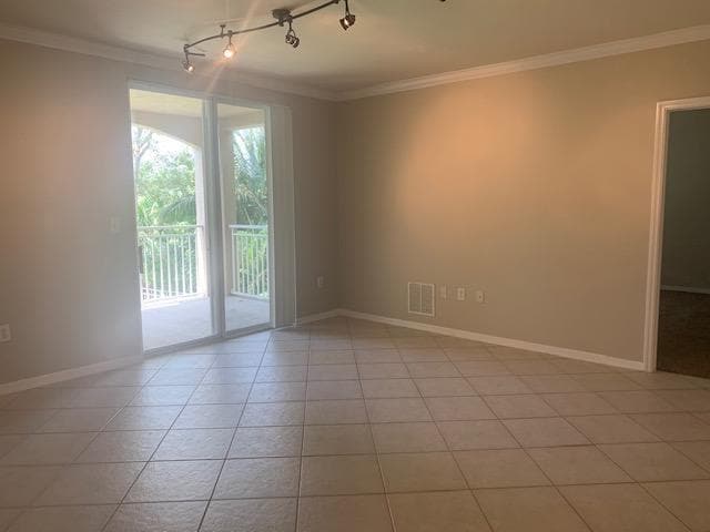 Building Photo - 6511 Emerald Dunes Dr