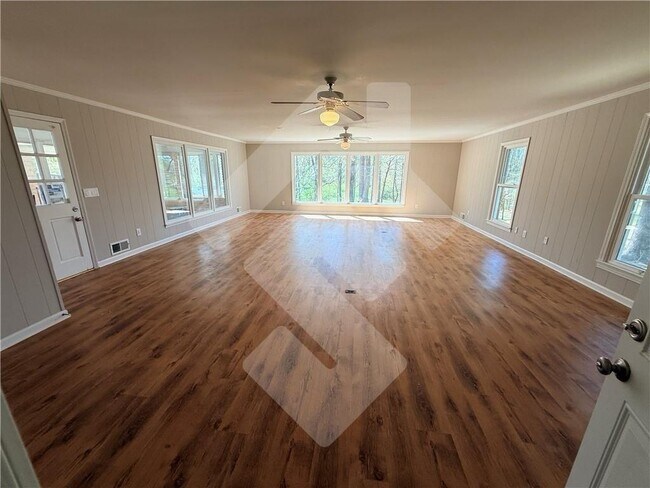 Building Photo - 3670 Gravitt Rd