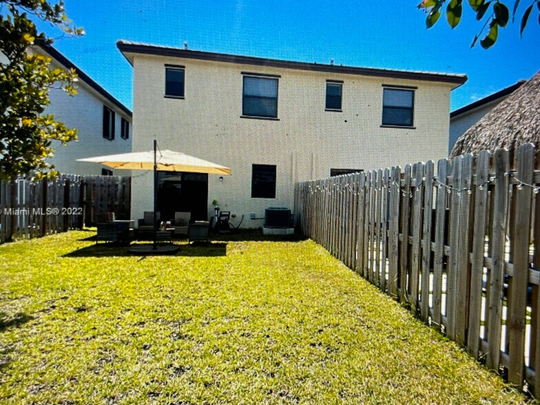 Building Photo - 25102 SW 108th Ave