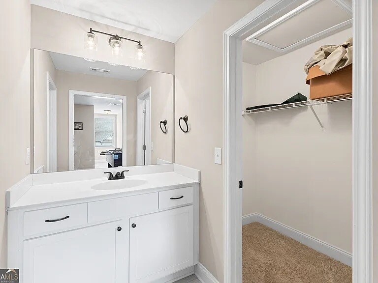 Building Photo - 3875 Valley View Ct