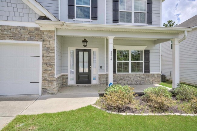 Building Photo - 2557 Traverse Trl