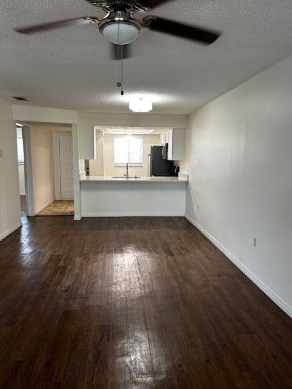 Great room - 1720 Murrell Rd