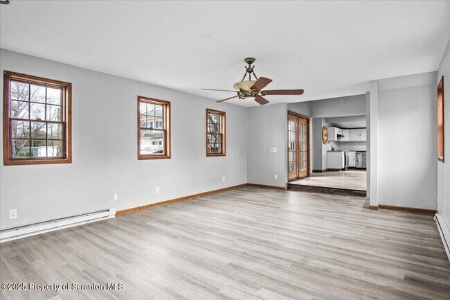 Building Photo - 128 Franklin Ave