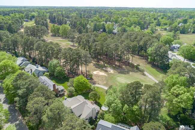 Building Photo - 8845 Wildwood Links