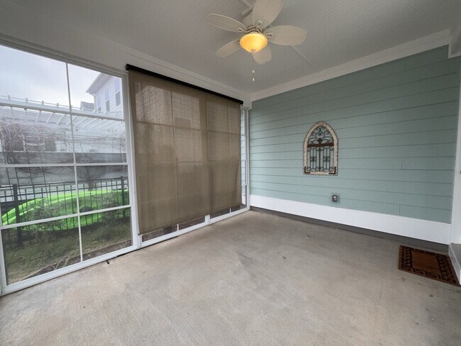 Building Photo - 292 Calm Water Way