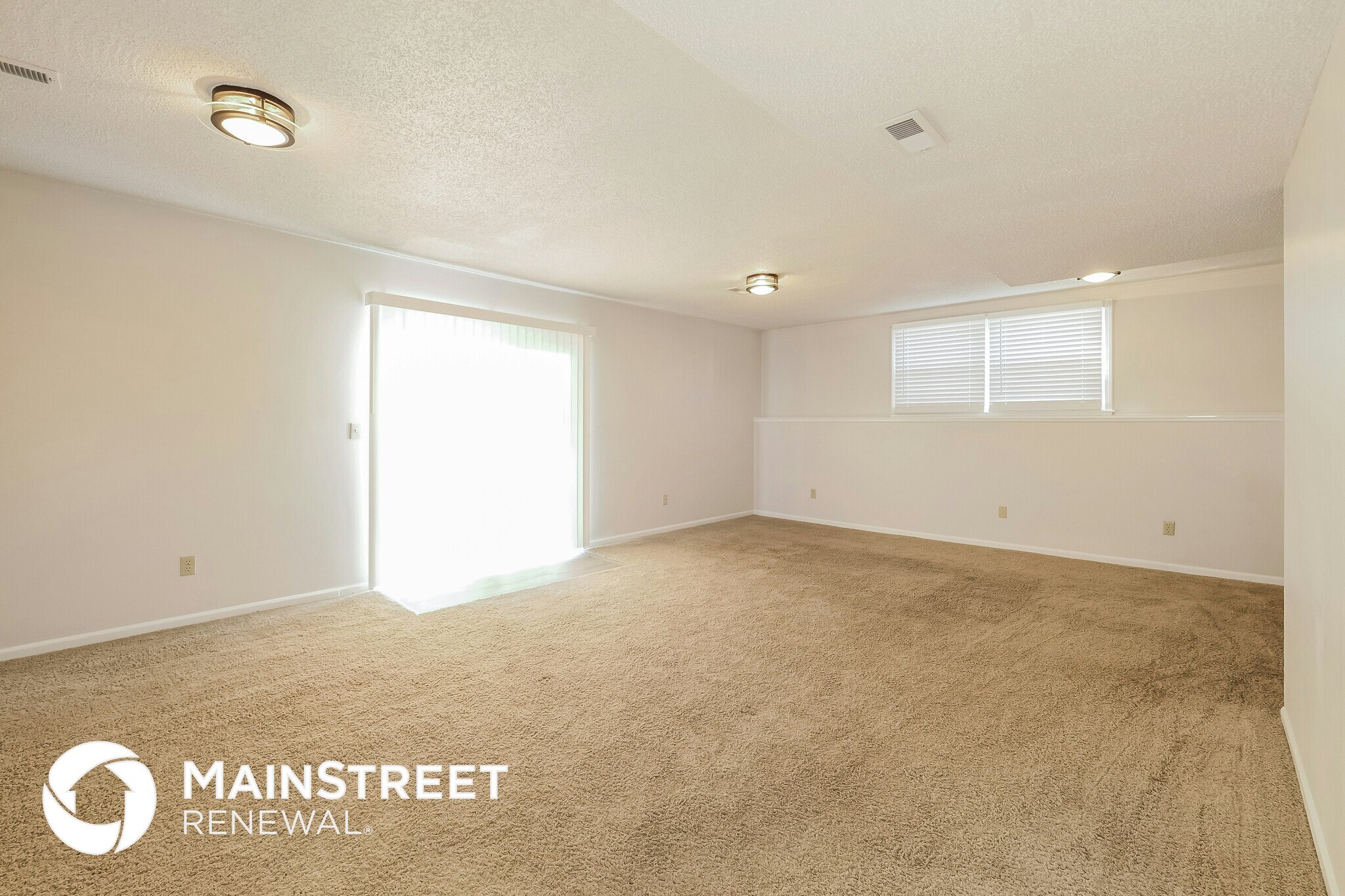 Building Photo - 6303 W 152nd St