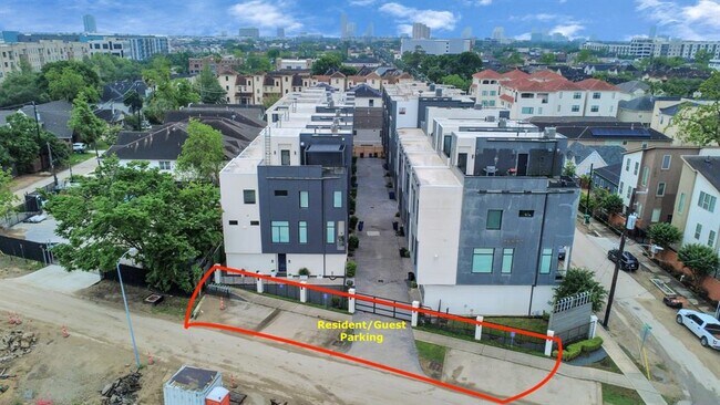Building Photo - 1512 Malone St