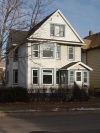 Building Photo - 108 N 28th Ave W