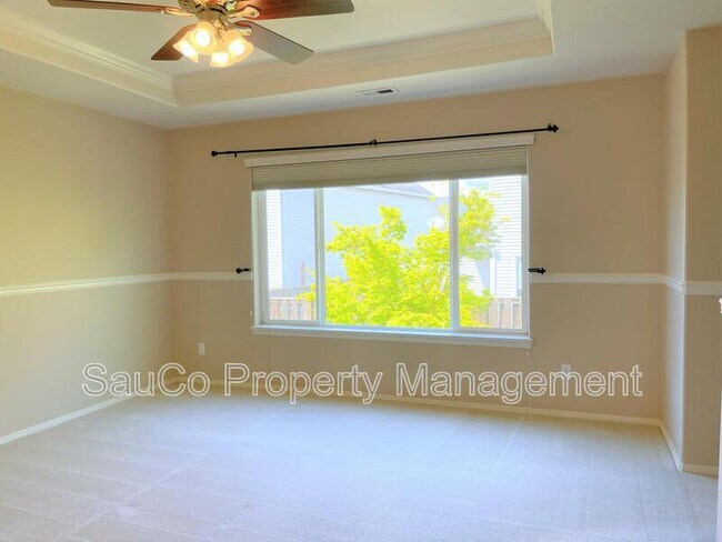 Building Photo - 16705 NW Arizona Dr