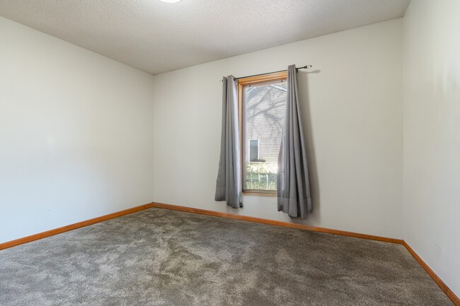 Building Photo - 2263 9th St