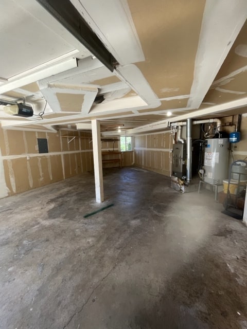 The Garage - 5636 NE 61st St