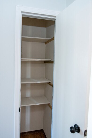 Building Photo - 152 Pierre Pl