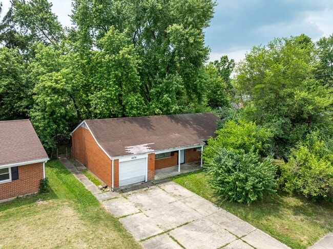 Building Photo - DAYTON, OH - GREENWICH VILLAGE - 3 BED, 1....