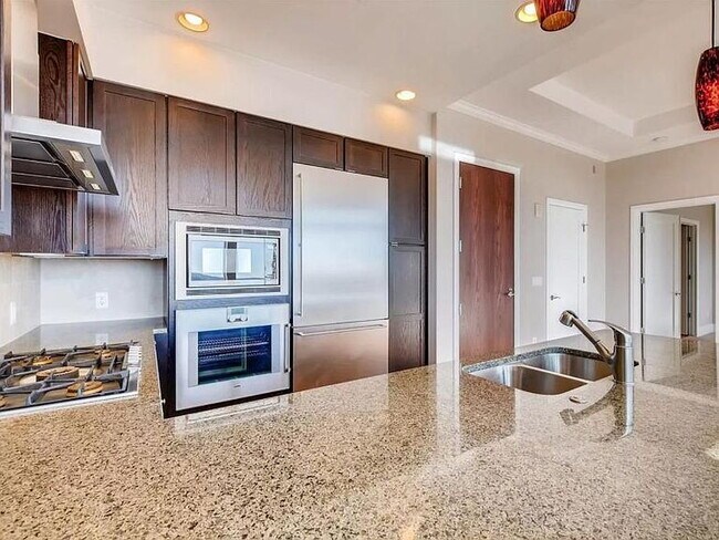 Building Photo - 7600 Landmark Way