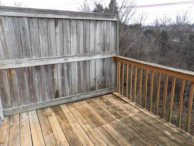 Building Photo - 344 Bypass Plaza Dr