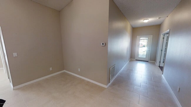 Building Photo - 2457 Deercroft Dr
