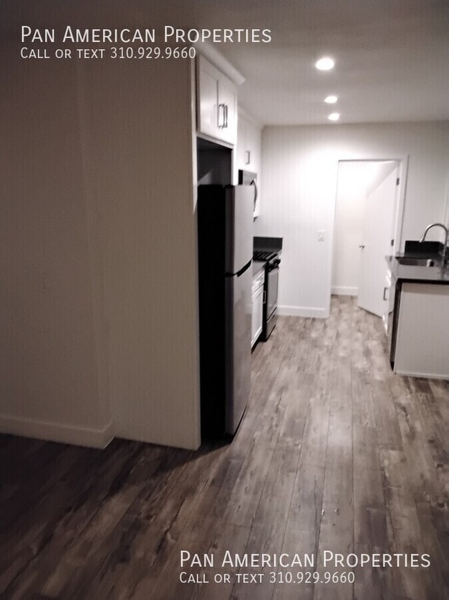 Building Photo - 6625 1/2 Crenshaw Blvd.-