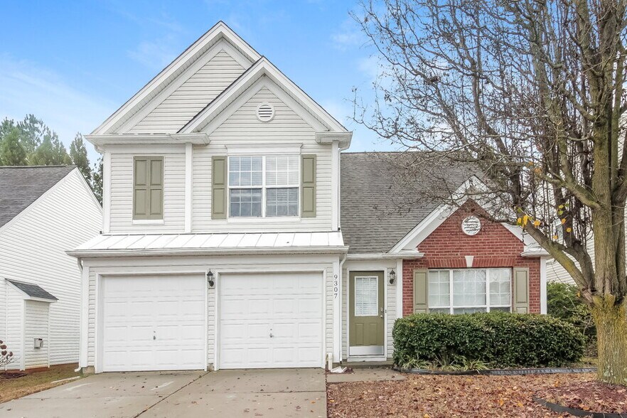 Building Photo - 9307 Bellegarde Dr