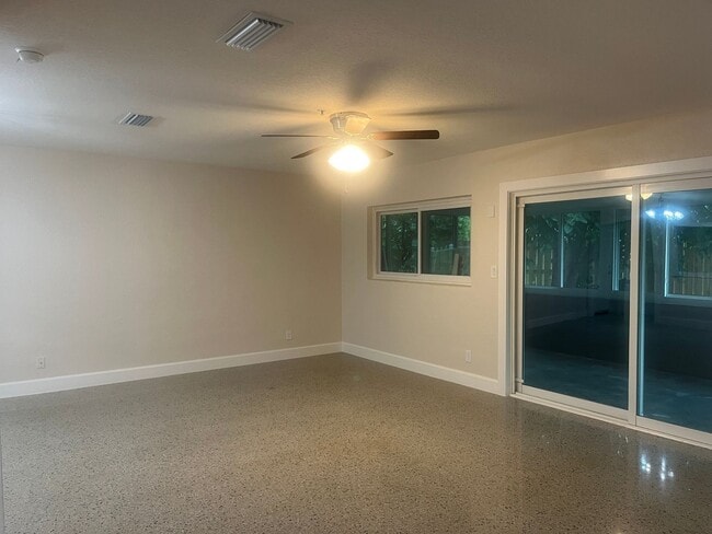 Building Photo - 8223 Le Mesa St