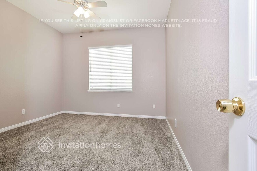 Building Photo - 2264 Black Pine Dr