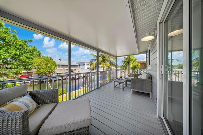 Building Photo - 129 Nautilus Dr