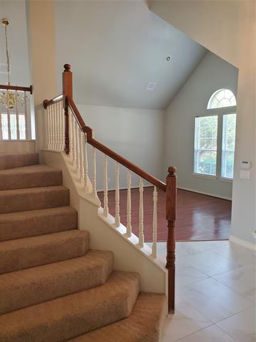 Building Photo - 5305 Coachman Ct