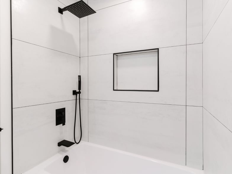 Building Photo - 2409 Brookside Dr