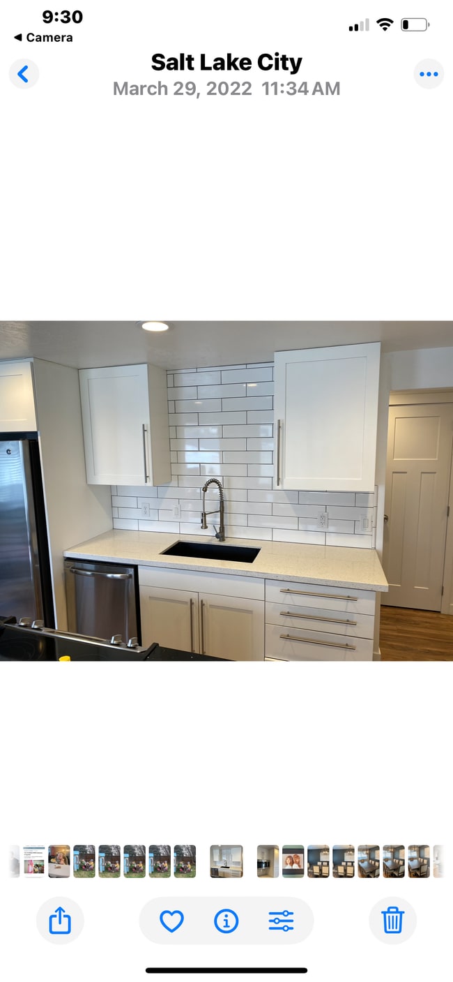 Building Photo - 1271 Oros Ave S
