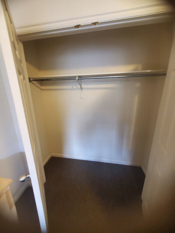 Building Photo - 1937 N Canyon Rd