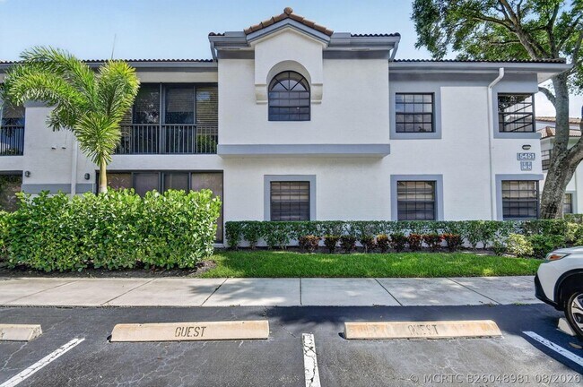 Building Photo - 5451 Verona Dr