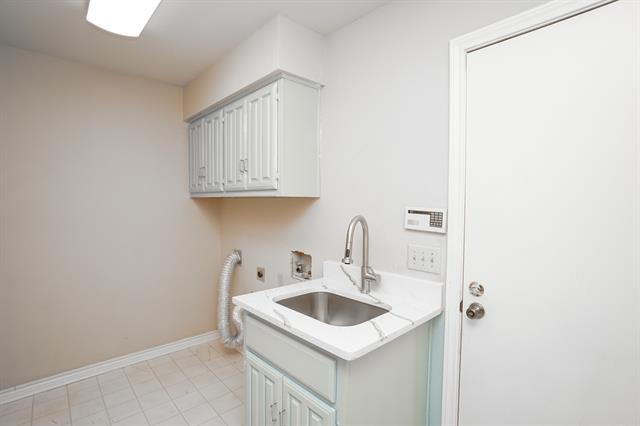 Building Photo - 3601 Dartmouth Cir