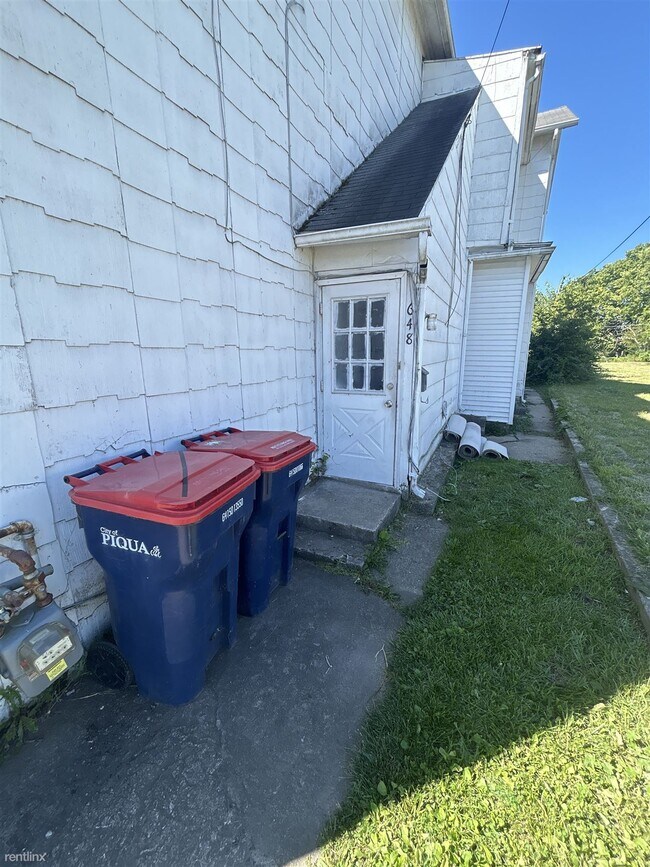 4 br, 1 bath House 648 South Main Street... 648 S Main St Piqua OH