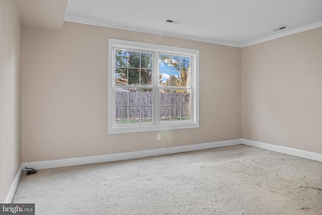 Building Photo - 226 Spring House Ln