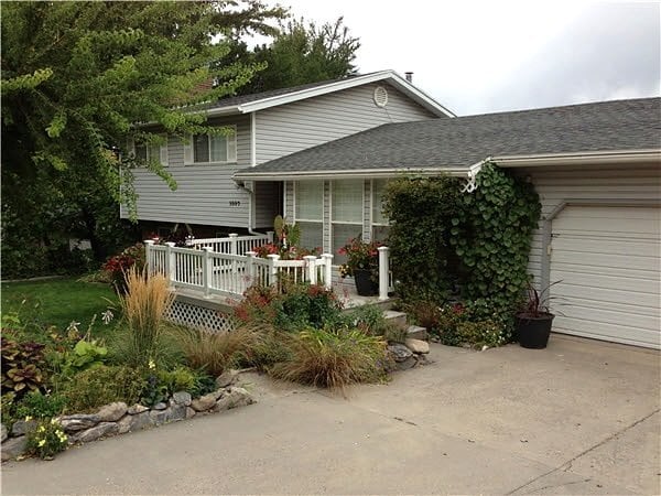 Building Photo - 1097 Grove Creek Dr