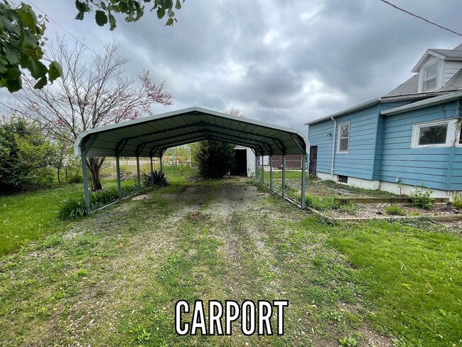 Building Photo - 501 Ave B