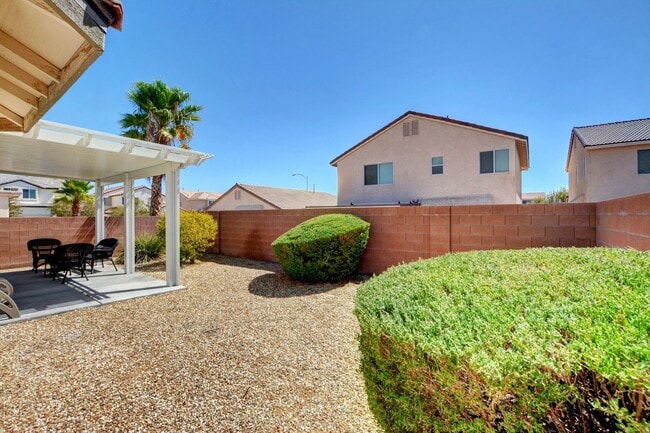 Building Photo - Move-In Ready 1-Story Home with Private Backyard & Covered Patio!