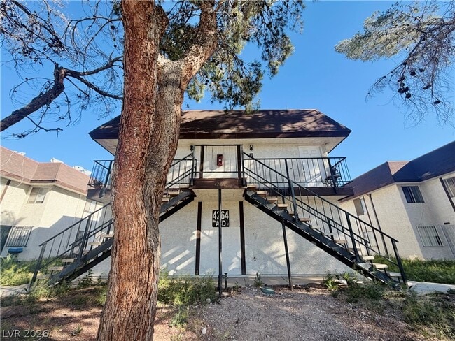 Building Photo - 4264 Tara Ave