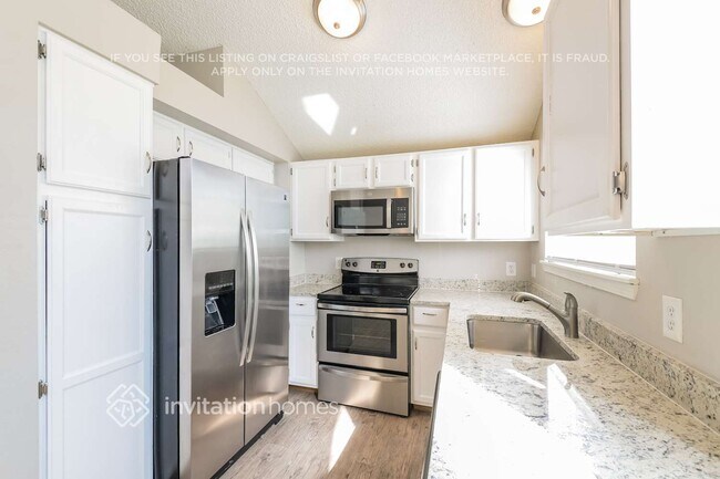 Building Photo - 12662 Osceola St