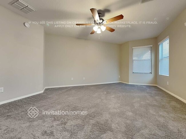 Building Photo - 1991 W Sunshine Butte Dr