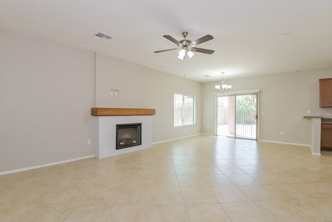 Building Photo - Inviting 4-Bedroom Home with Community Amenities