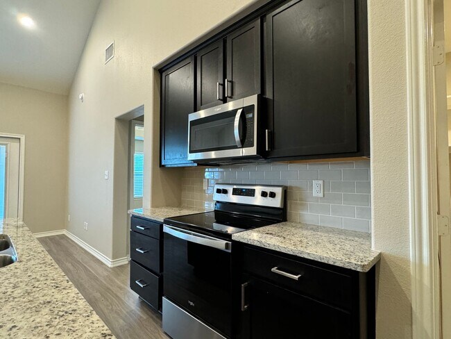 Building Photo - 14568 CR 2191