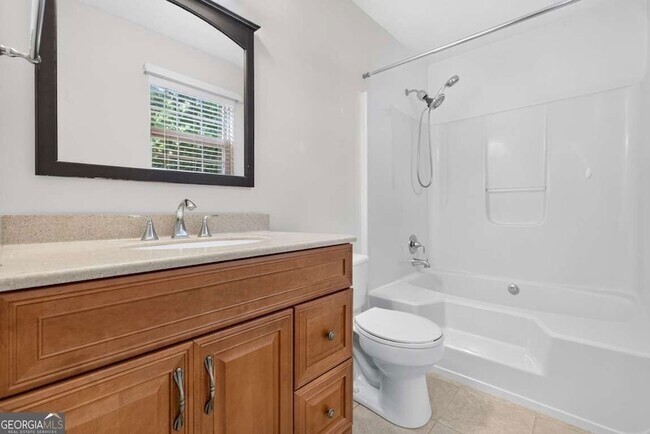 Building Photo - 72 Victorian Cir